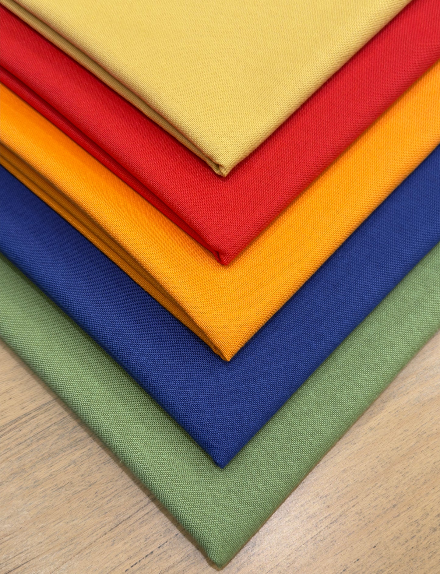 Water Repellent Tablecloth: Stain Resistant Cotton-Polyester Blend, Custom Size