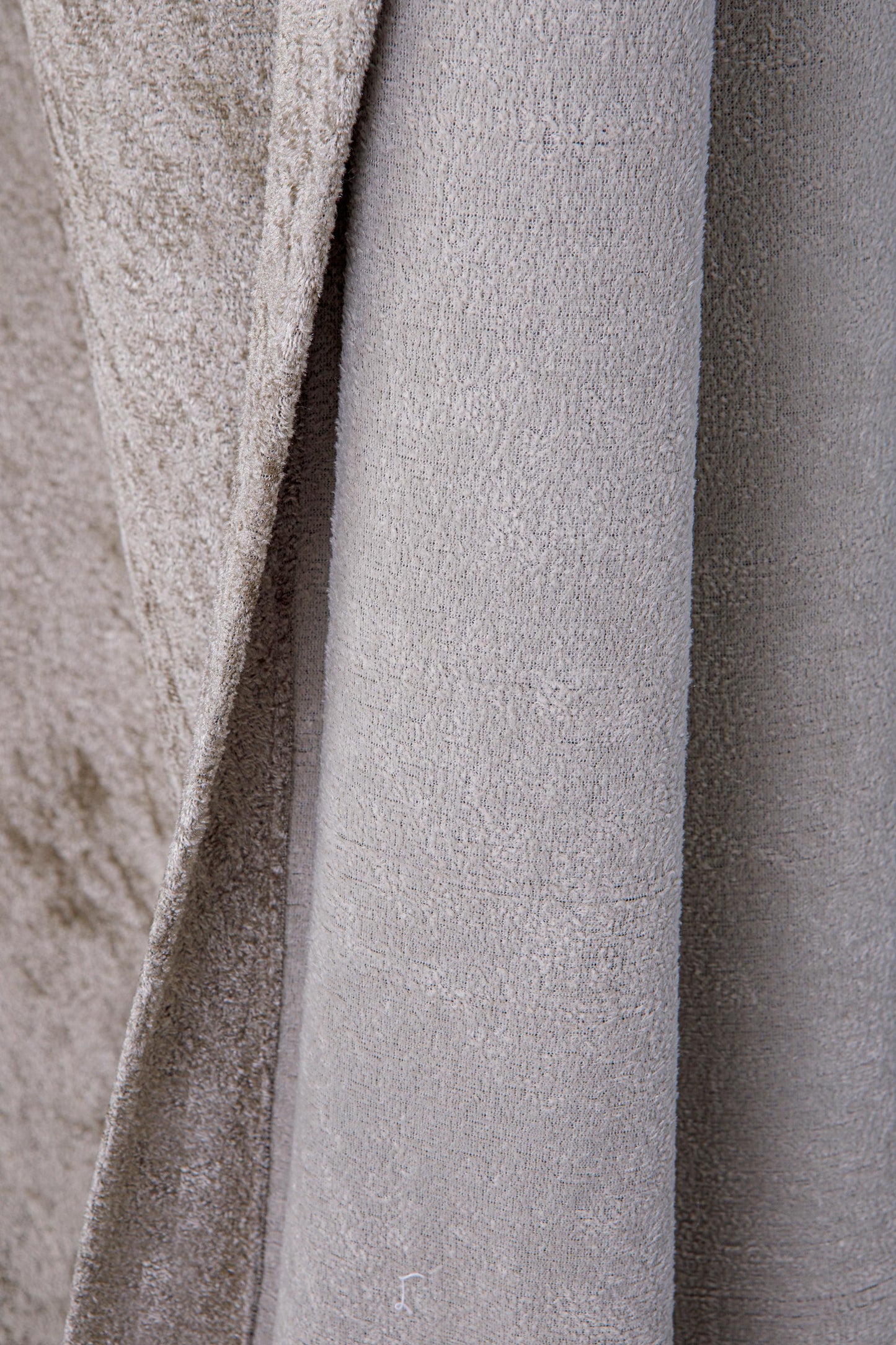 100% Blackout Velvet Curtain: Double Sided Thermal Insulated Drapes - Custom Size